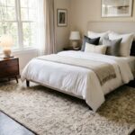 choosing rug size for queen bed